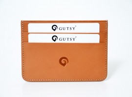 Gutsy Kredi Kartlık